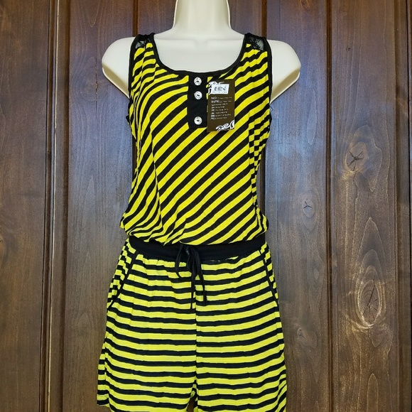 Striped Rompers - Picture 3 of 7